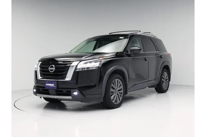 $30998 : Nissan Pathfinder 2023 AWD S image 4