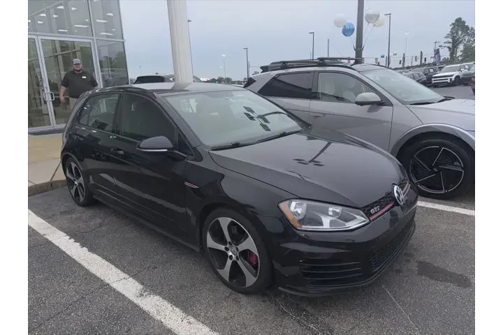 $14651 : Volkswagen Golf GTI 2017 S 4 image 5
