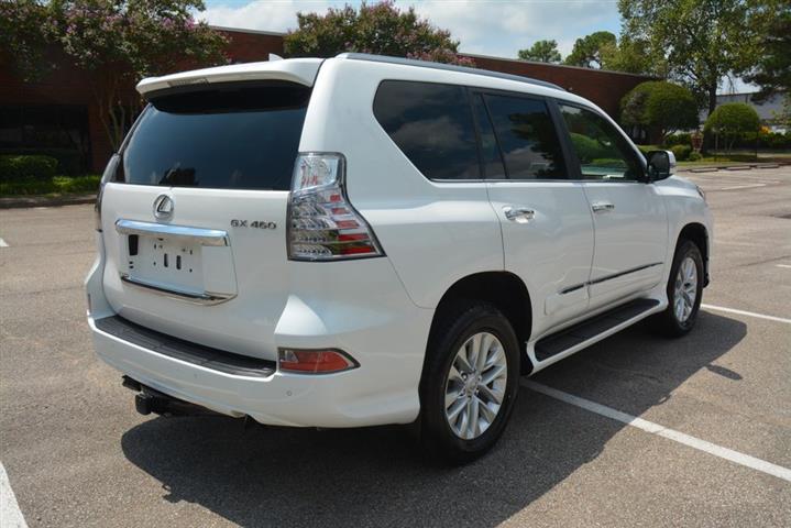 2017 GX 460 Premium image 6