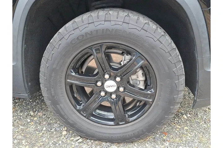 $24478 : GMC Acadia 2021 4x4 AT4 4dr image 9