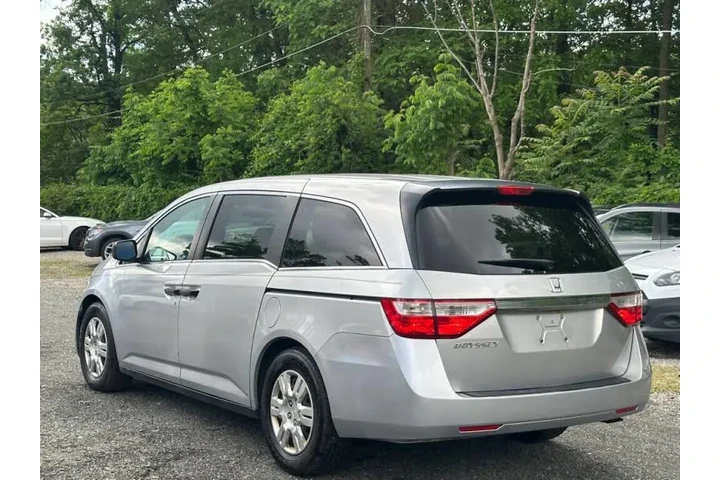 $8990 : 2011 Odyssey LX image 6