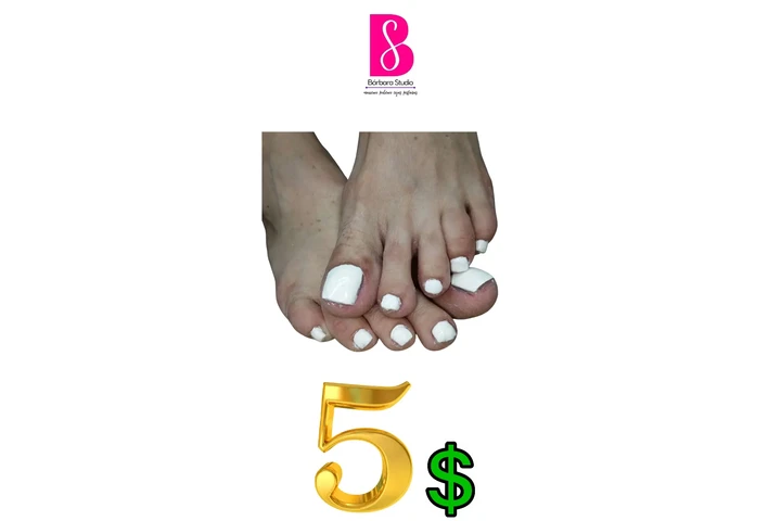 Pedicure Semipermanente image 1