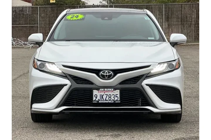 $30945 : Toyota Camry 2024 XSE 4dr Se image 8