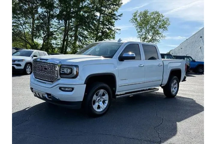 $34630 : GMC Sierra 1500 2018 4x4 Den image 7