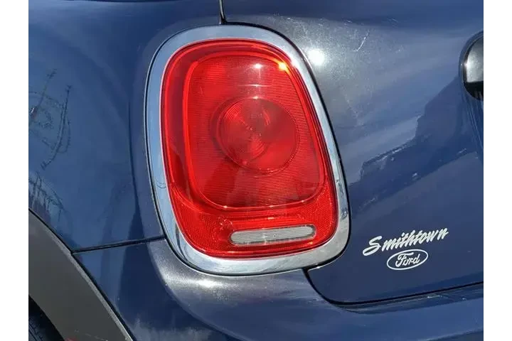 $18054 : MINI Convertible 2017 Cooper image 9