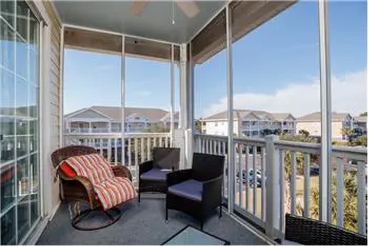 $1800 : Rental property with 2 bedro image 5