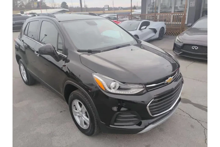 $13850 : 2019 Trax LT image 8