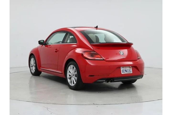$23998 : Volkswagen Beetle 2018 2.0T image 2