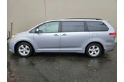 $12999 : 2012 Sienna LE 8-Passenger thumbnail
