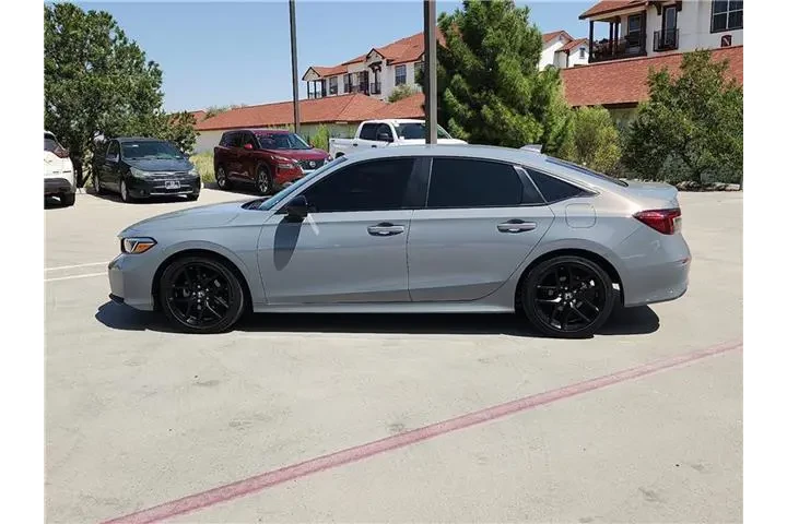 $28055 : Honda Civic 2025 Sport 4dr S image 2