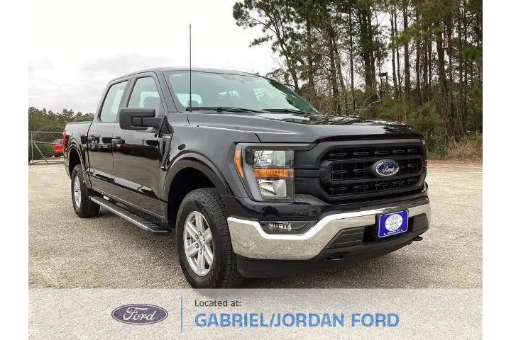 $36197 : Ford F-150 2023 4x4 XL 4dr S image 1