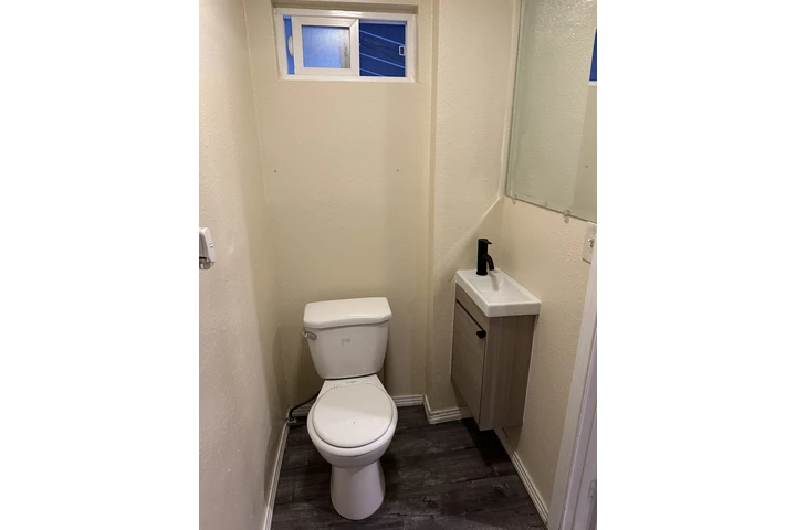 $1500 : Studio en Fontana $1500 image 6