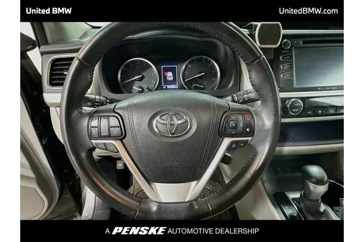 $18960 : Toyota Highlander 2017 XLE 4 image 6