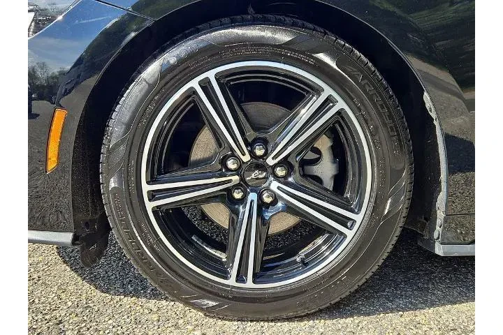 $30888 : Ford Mustang 2024 EcoBoost P image 8