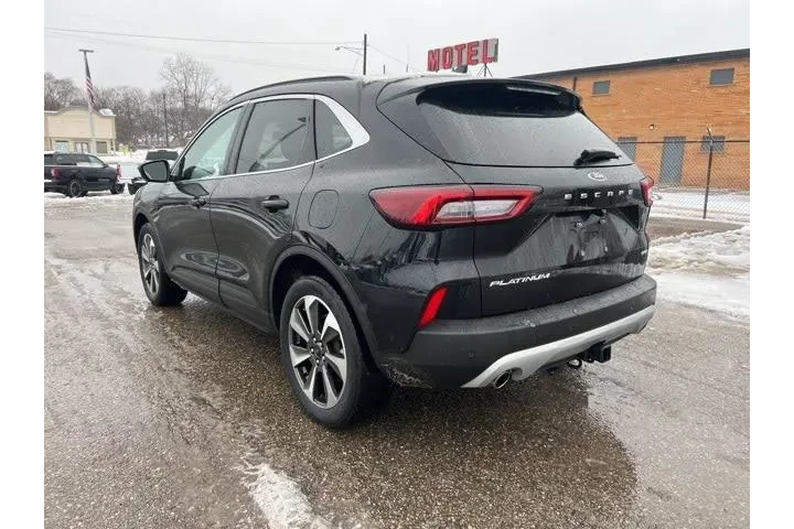 $25914 : Ford Escape 2023 AWD Platinu image 6