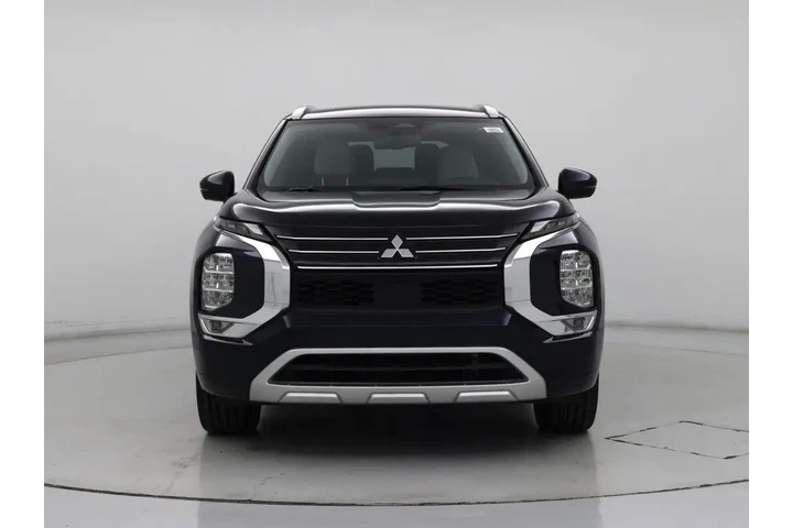 $25998 : Mitsubishi Outlander 2024 SE image 5