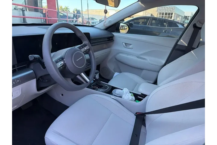 $19991 : Hyundai KONA 2024 SE 4dr Cro image 9