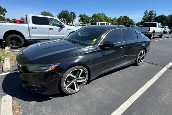 $24916 : Honda Accord 2019 Sport 4dr image 1