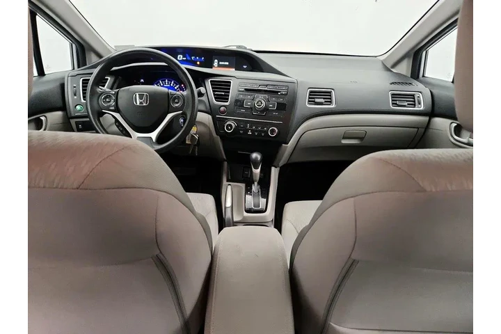 $15998 : Honda Civic 2014 LX 4dr Seda image 9