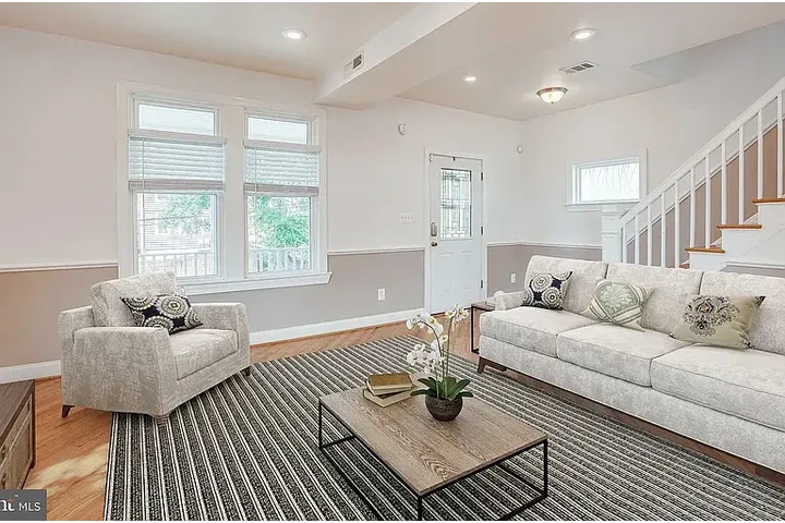 $2200 : HOUSE RENT IN WASHINGTON DC image 5
