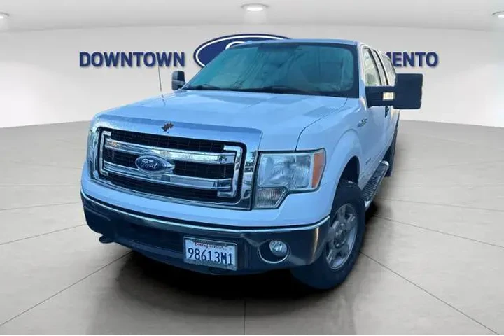 $17900 : Ford F-150 2014 4x4 XLT 4dr image 2