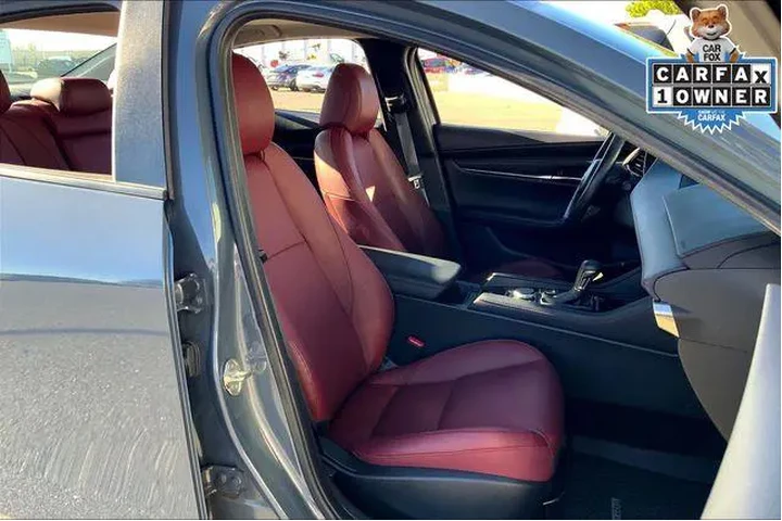 $25985 : Mazda Mazda3 Sedan 2023 AWD image 7