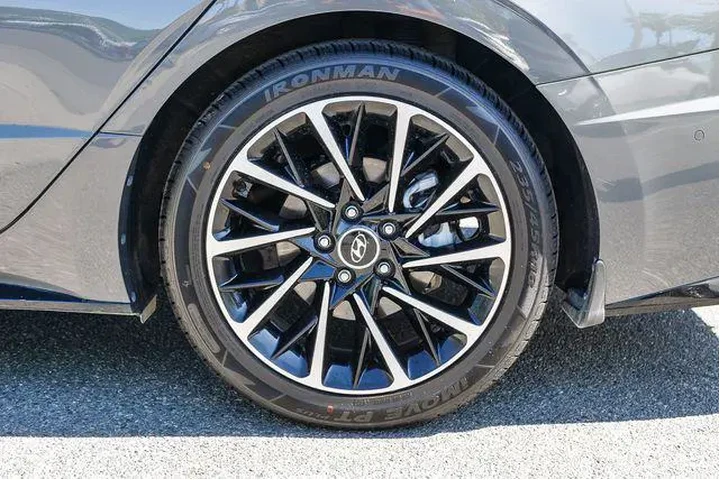 $18000 : Hyundai SONATA 2021 Limited image 9