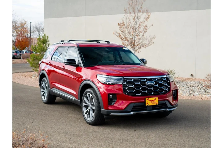 $51222 : 2025 Explorer Platinum image 1