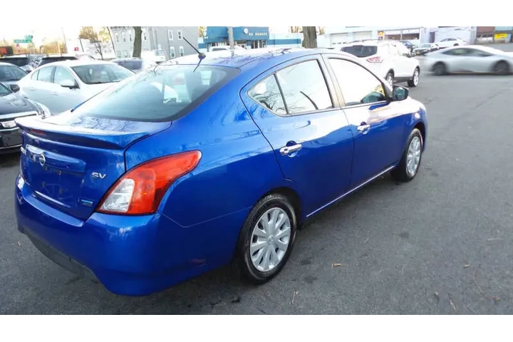 $7900 : 2015 Versa 1.6 SV image 6