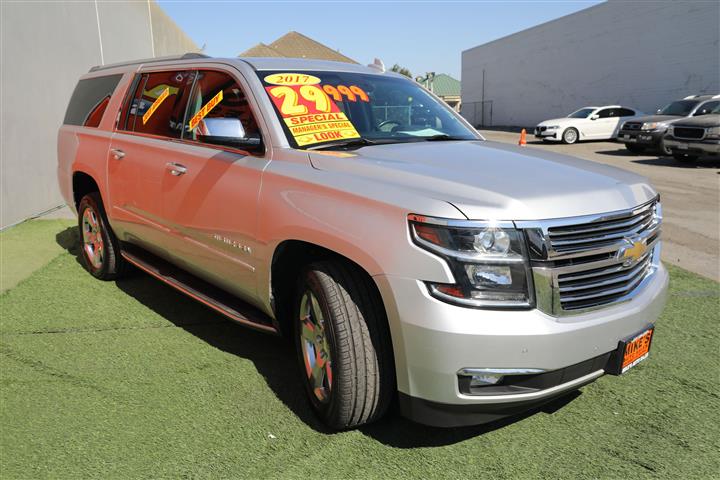 $27999 : 2017 CHEVROLET SUBURBAN PREMI image 3