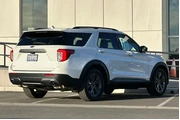 $27200 : Ford Explorer 2022 XLT 4dr S thumbnail