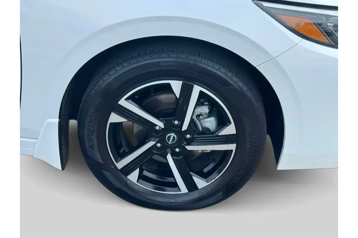 $18995 : Nissan Sentra 2025 SV 4dr Se image 8