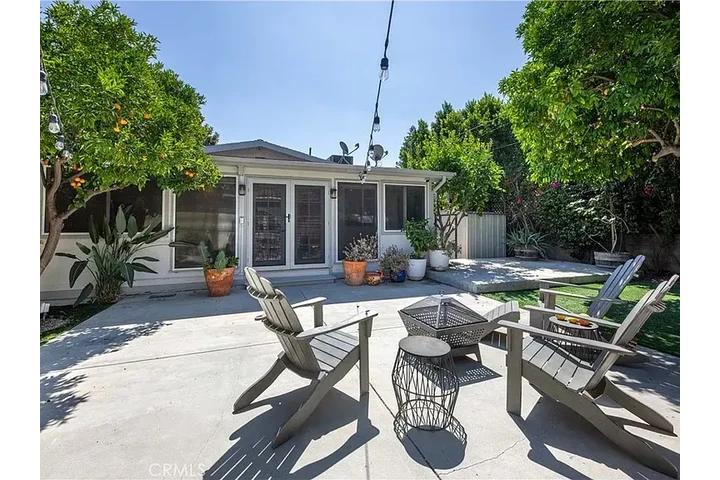 $1000 : 3 beds and 2 baths image 10