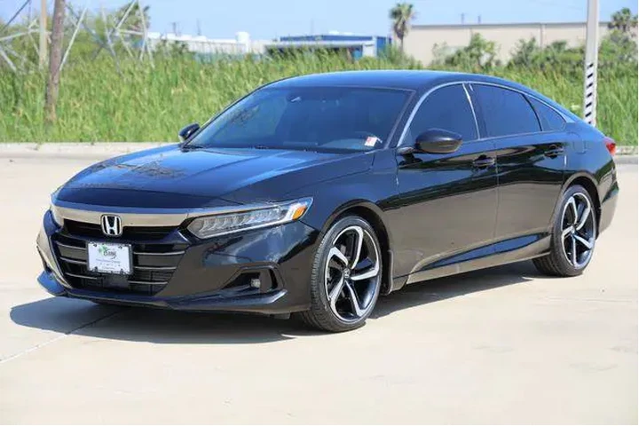 $27474 : Honda Accord 2021 Sport 4dr image 3