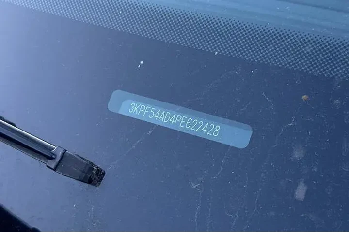 $17901 : Kia Forte 2023 GT-Line 4dr S image 3