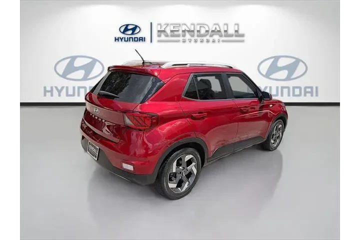 $17888 : Hyundai VENUE 2024 Limited 4 image 9