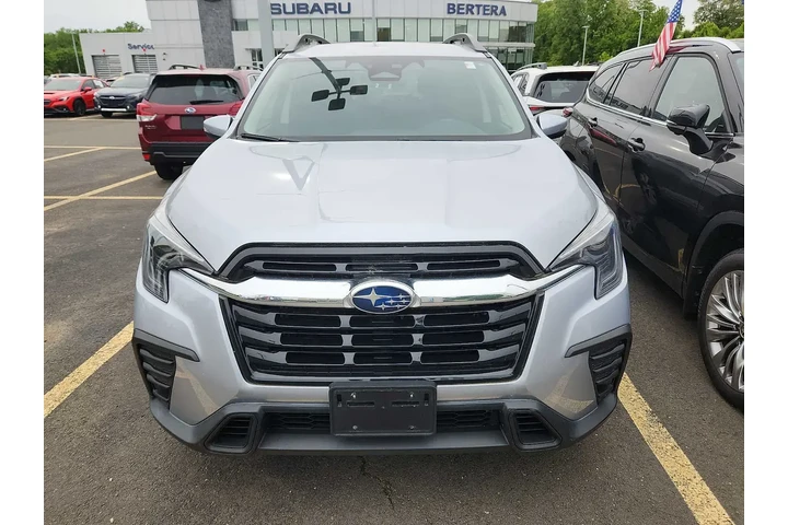 $30249 : Subaru Ascent 2023 AWD Premi image 2