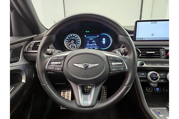 $29998 : Genesis G70 2023 2.0T 4dr Se image 10