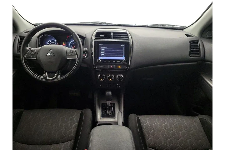 $17998 : Mitsubishi Outlander Sport 2 image 9