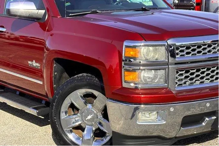 $21977 : Chevrolet Silverado 1500 201 image 3