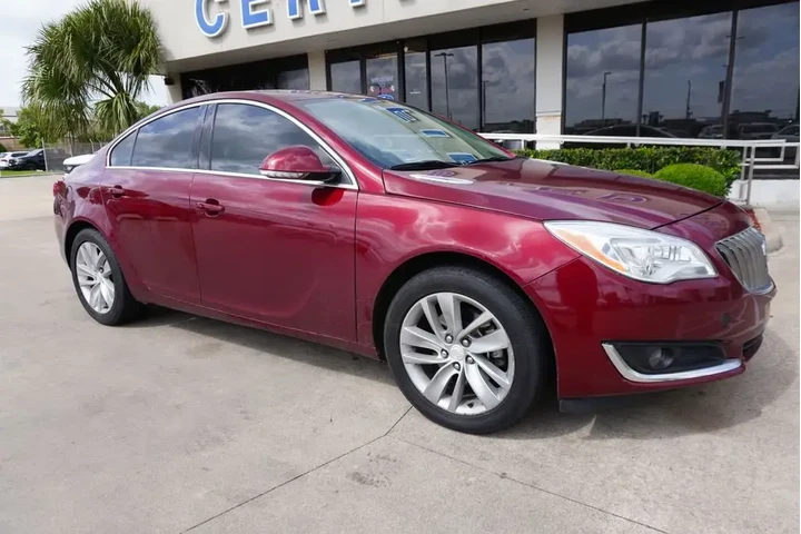 $15988 : Buick Regal 2017 Premium II image 1