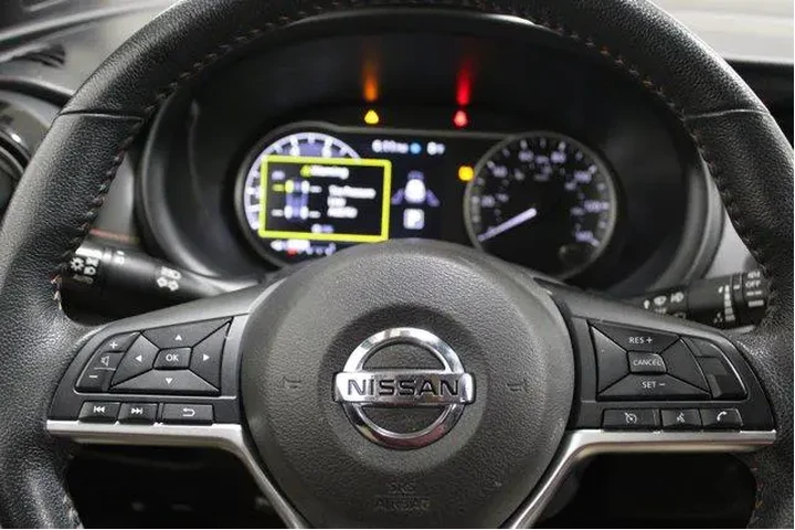 $14985 : Nissan Kicks 2020 SR 4dr Cro image 7