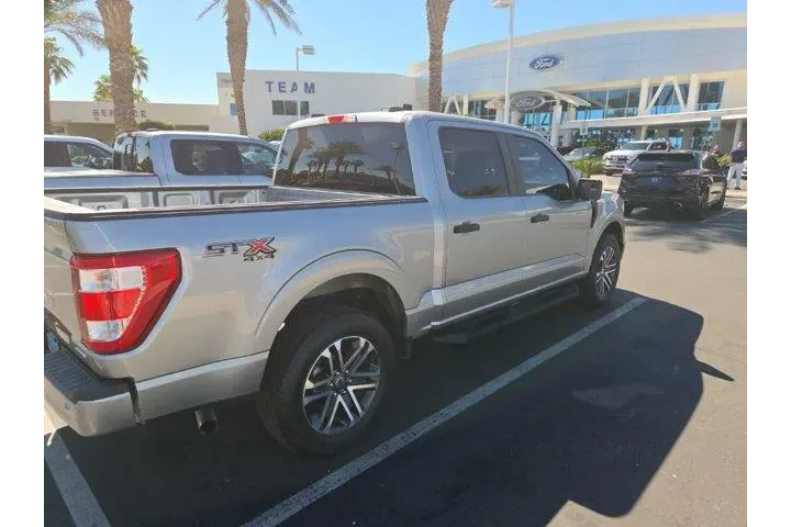 $39722 : Ford F-150 2023 4x4 Lariat 4 image 3