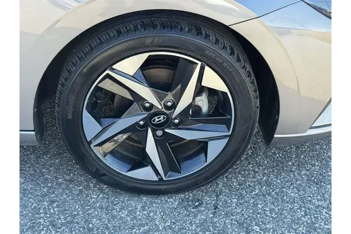 $18999 : Hyundai ELANTRA 2023 SEL 4dr image 7