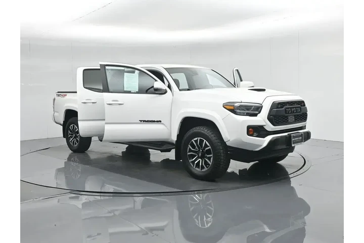 $39100 : Toyota Tacoma 2022 4x4 TRD S image 6