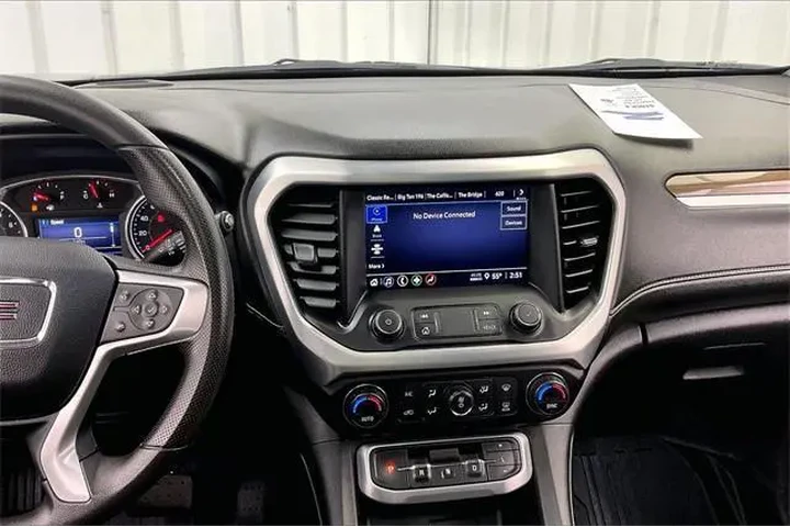 $21490 : GMC Acadia 2021 4x4 SLE 4dr image 6