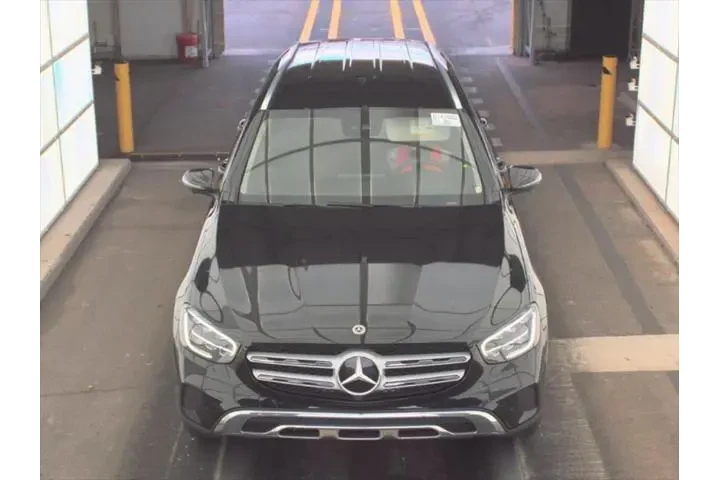$28990 : Mercedes-Benz GLC 2022 GLC 3 image 2