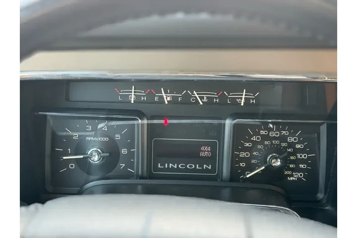 $8888 : Lincoln Navigator L 2012 4x4 image 9