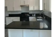 $3100 : LARGE 3 BEDROOM, APT. thumbnail