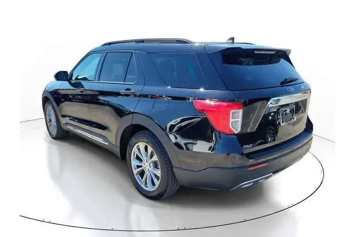 $24991 : Ford Explorer 2022 XLT 4dr S image 3